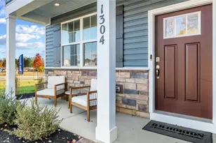 416 Curtis Ct, New Stanton, PA 15639 - Photo 2