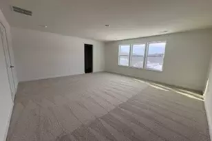 1627 Windsor Dr, Irwin, PA 15642 - Photo 8