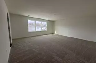 1627 Windsor Dr, Irwin, PA 15642 - Photo 14