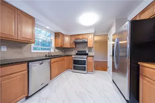 129 Mayberry Dr, Monroeville, PA 15146 - Photo 8