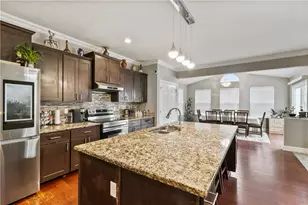 141 Centennial Dr, Collier Township, PA 15106 - Photo 8