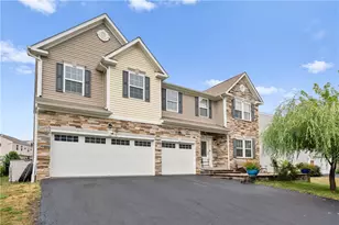 141 Centennial Dr, Collier Township, PA 15106 - Photo 2