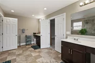 141 Centennial Dr, Collier Township, PA 15106 - Photo 14