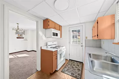 105 Kaplan Ave, Pittsburgh, PA 15227 - Photo 16