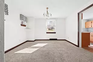 105 Kaplan Ave, Pittsburgh, PA 15227 - Photo 10