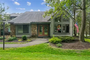 1923 S Ridge Ct, Hidden Valley, PA 15502 - Photo 1