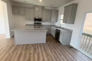 1261 Bedford Road, Irwin, PA 15642 - Photo 6