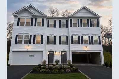 1253 Bedford Road #2084B, Irwin, PA 15642 - Photo 2