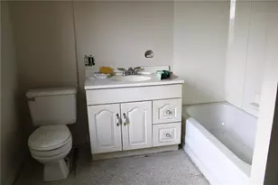 122 Nobles Ln, Pittsburgh, PA 15210 - Photo 24