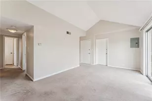 126 Jamestown, Scott Township, PA 15216 - Photo 2