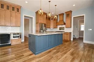 408 Barons Ct, Peters Township, PA 15367 - Photo 8