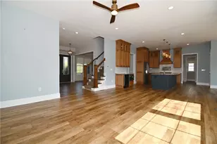 408 Barons Ct, Peters Township, PA 15367 - Photo 6