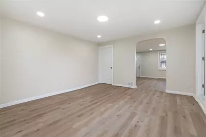 1014 Herron Avenue, Pittsburgh, PA 15219 - Photo 6