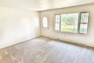 1600 Ohio Ave, Industry, PA 15052 - Photo 12