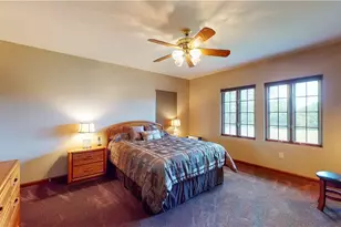 1490 Olde Stable Ln, Moon/Crescent Twp, PA 15108 - Photo 18