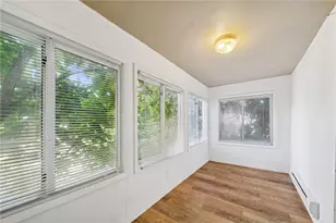 311 Lowell St, Vandergrift, PA 15690 - Photo 10