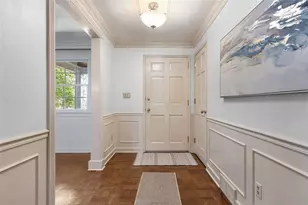 139 Grienbrier Dr, Carnegie, PA 15106 - Photo 4