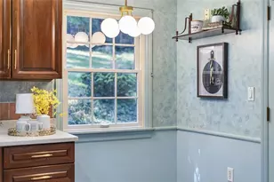 139 Grienbrier Dr, Carnegie, PA 15106 - Photo 16