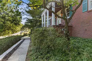 139 Grienbrier Dr, Carnegie, PA 15106 - Photo 38