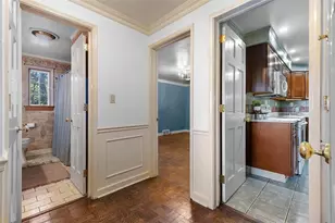 139 Grienbrier Dr, Carnegie, PA 15106 - Photo 18