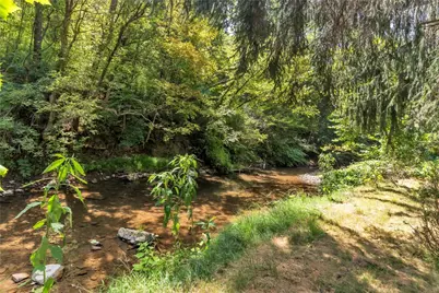 936 Pike Run Dr, California, PA 15423 - Photo 36