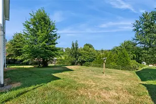 1442 Rostraver St, Monessen, PA 15062 - Photo 4