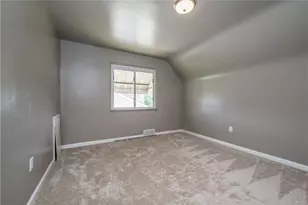 2154 Vermont Ave, West Mifflin, PA 15122 - Photo 34