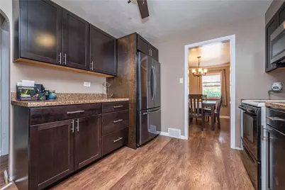 2154 Vermont Ave, West Mifflin, PA 15122 - Photo 18