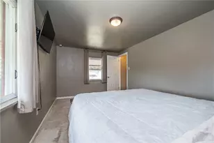 2154 Vermont Ave, West Mifflin, PA 15122 - Photo 30