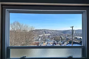 403 Lowell St, Vandergrift, PA 15690 - Photo 22