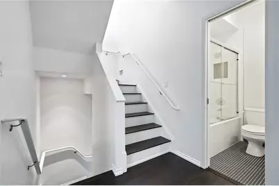 4700 Ellsworth Avenue #12, Pittsburgh, PA 15213 - Photo 32