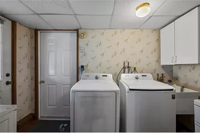 423 Braddock Street, Westmont Hilltop School District, PA 15905 - Photo 26