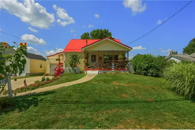 815 Florence St, Ellport Boro, PA 16117 - Photo 1