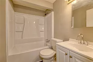 511 New Haven Dr, Hempfield Township, PA 15601 - Photo 16