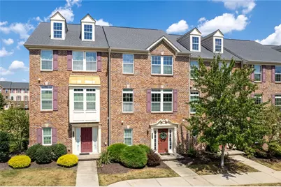 602 Fairgate Dr, Pine Township, PA 15090 - Photo 2