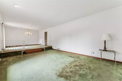 1001 General Forbes Rd, Murrysville, PA 15644 - Photo 6
