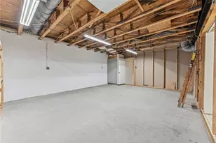 1001 General Forbes Rd, Murrysville, PA 15644 - Photo 34