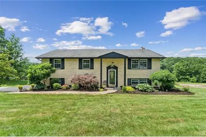 201 W Edgewood Drive, Peters Township, PA 15317 - Photo 1