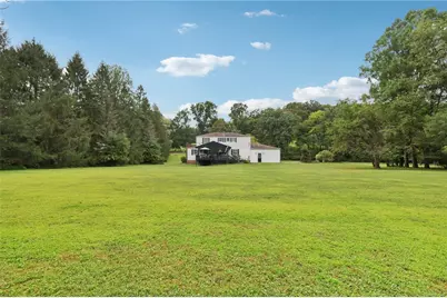 748 Four Mile Run Rd, Ligonier Township, PA 15658 - Photo 6