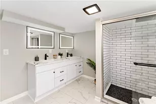 223 Columbia Dr, Center Township, PA 15001 - Photo 28