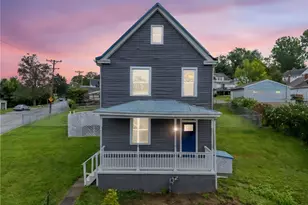 690 Henderson Ave, Washington, PA 15301 - Photo 1