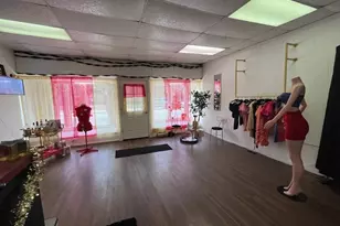 1136 Brownsville Rd, Pittsburgh, PA 15210 - Photo 4