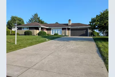 218 Paul Dr, East Huntington, PA 15666 - Photo 1