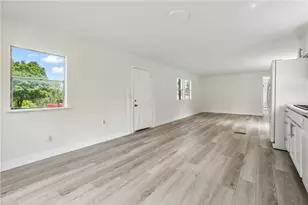 4204 Holiday Hills Ln, Murrysville, PA 15668 - Photo 10