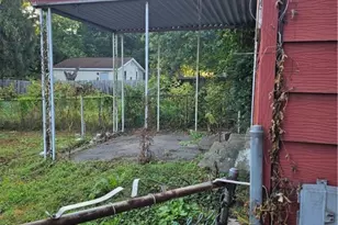 413 Electric St, New Castle, PA 16101 - Photo 4