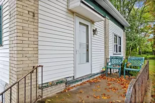 42 Baldwick Rd, Pittsburgh, PA 15205 - Photo 2