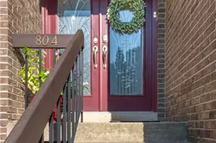 804 Fairways Dr, Oakmont, PA 15139 - Photo 2