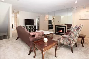 804 Fairways Dr, Oakmont, PA 15139 - Photo 8