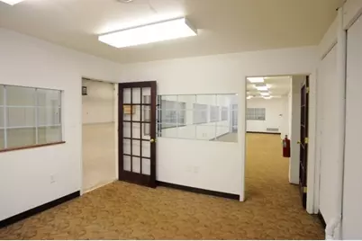 1301 Saw Mil Run Blvd, Pittsburgh, PA 15226 - Photo 10