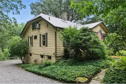 417 Bellaire Rd, Bradford Woods, PA 15015 - Photo 4